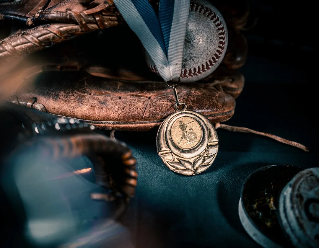 Is It Better to Buy Gold ETF or Physical Gold in 2026? (Silver ETF vs Physical Silver Explained)
