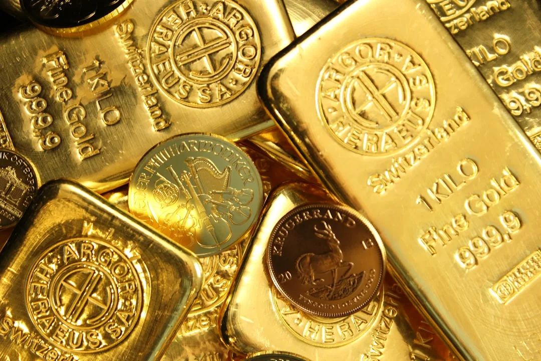 Broad commodity ETFs DBC, PDBC, and GSG compared — futures roll mechanics and index construction