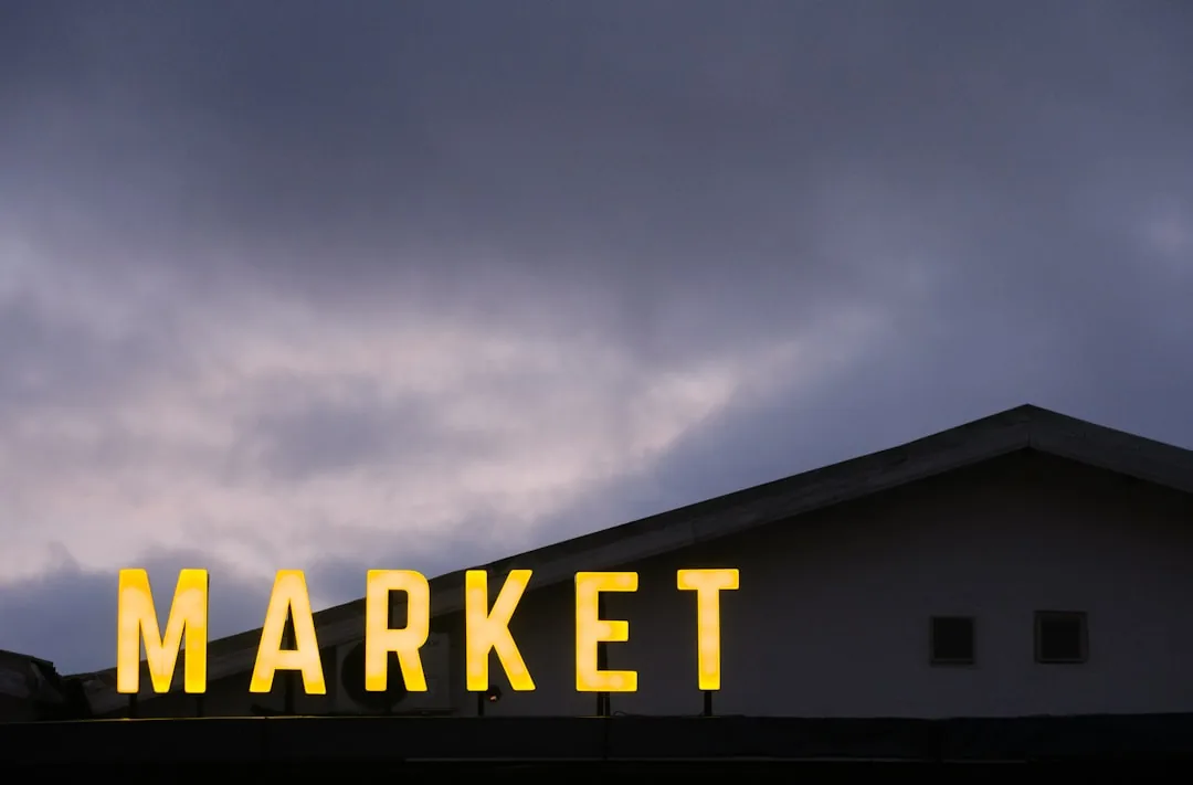 If War Triggers a Market Correction, Do Long-Term ETF Investors Actually Lose Money? (10+ Year Analysis)